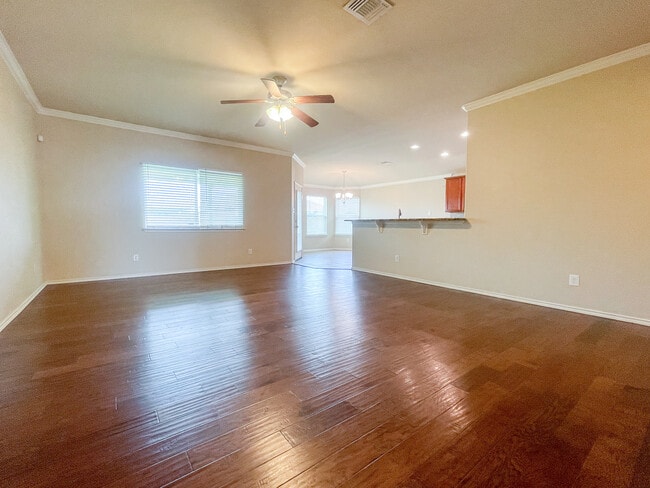 Building Photo - 6617 Cascade Dr