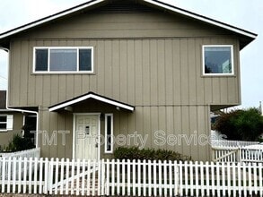 Building Photo - 2170 Seaview Ave