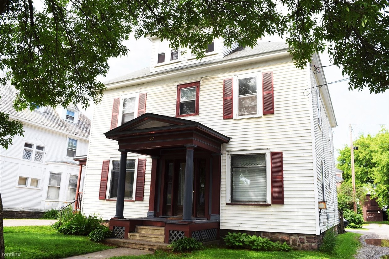 Primary Photo - 97 N Union St