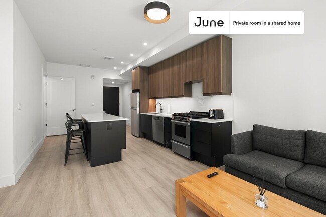 Building Photo - Room in Shared 4 bed/2 bath home in Dupont Circle