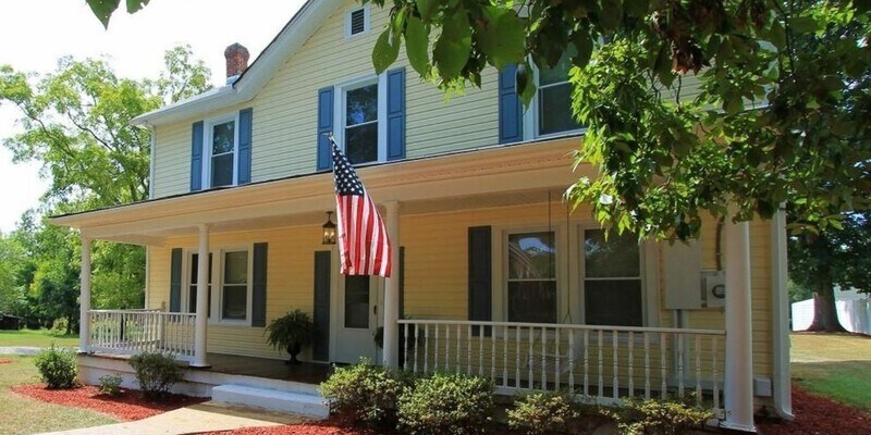Foto principal - 8810 N 5 Forks Rd
