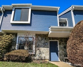 Building Photo - 5805 Hana Rd