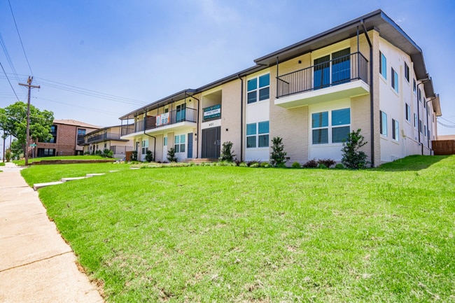 Building Photo - Kirby Yards at Bishop Ridge