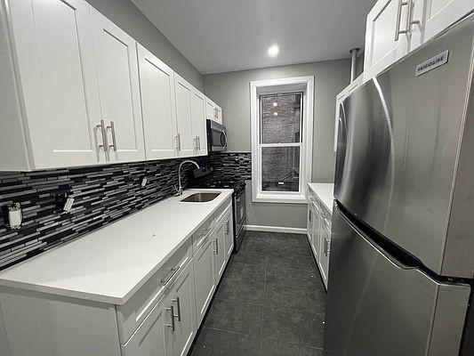 Primary Photo - 1 bedroom in BRONX NY 10468