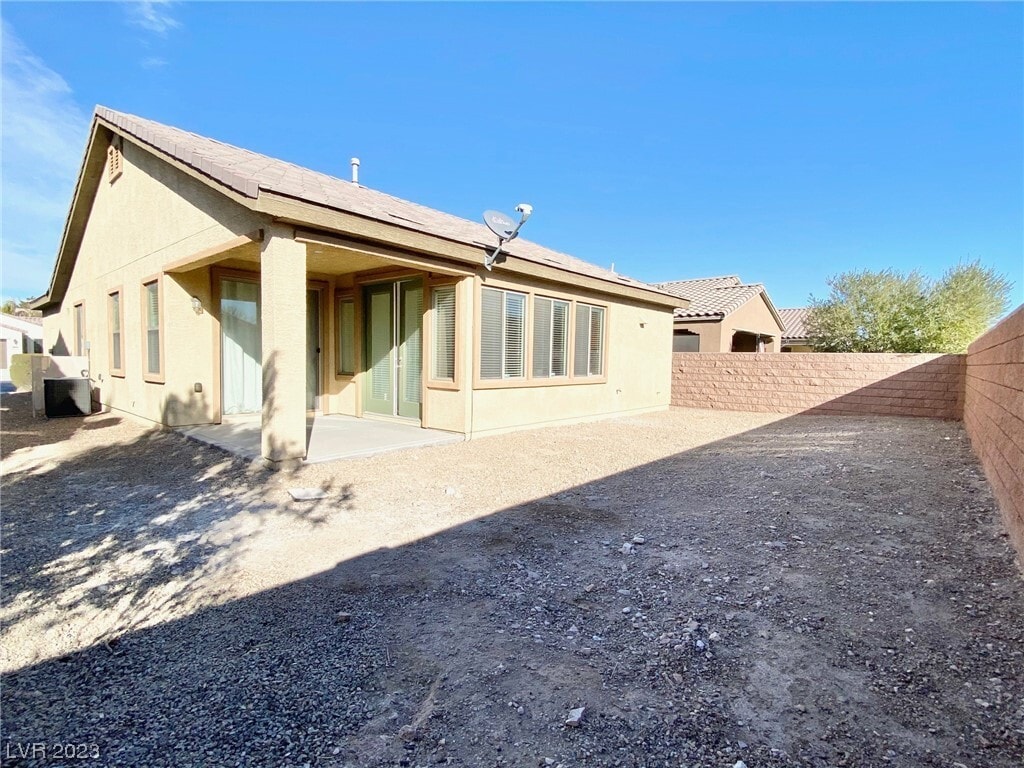 Building Photo - 3709 Rocklin Peak Ave