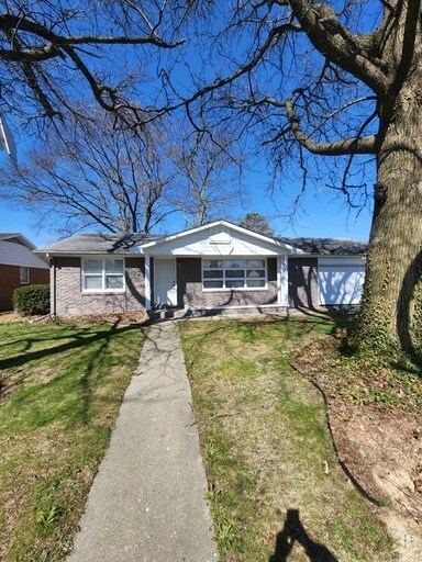 Primary Photo - 47 S Coventry Dr
