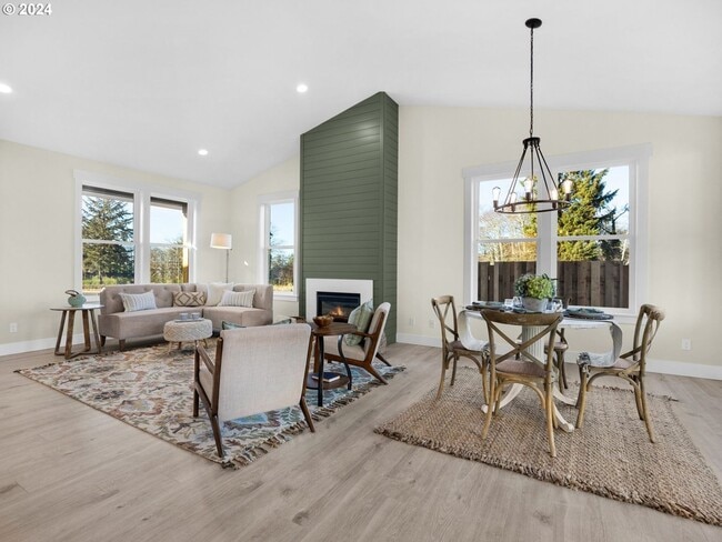 Building Photo - STUNNING AND BRAND NEW 3 Bedroom 2.5 Bathroom