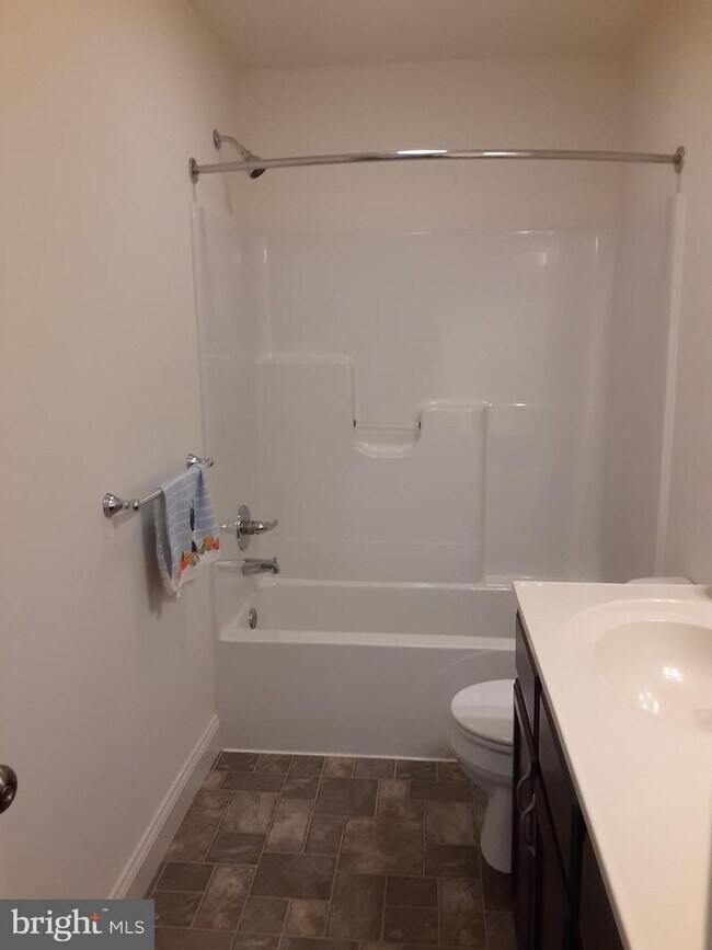 Foto del edificio - 8464 Hamilton St