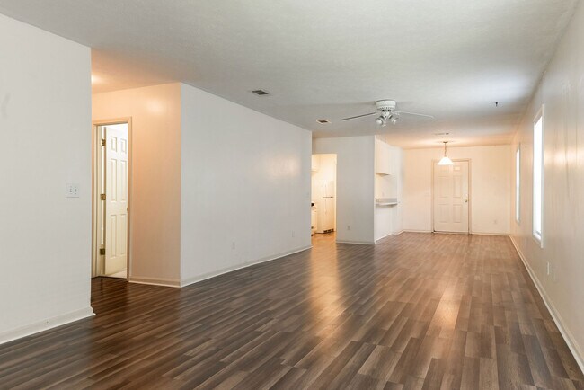 Building Photo - 105 Caribbean Villas Dr