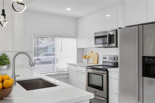 Foto del edificio - 2828 NW 7th St