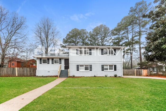 Foto principal - 4421 Elmwood Court