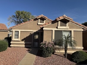 Building Photo - 7040 W Olive Ave