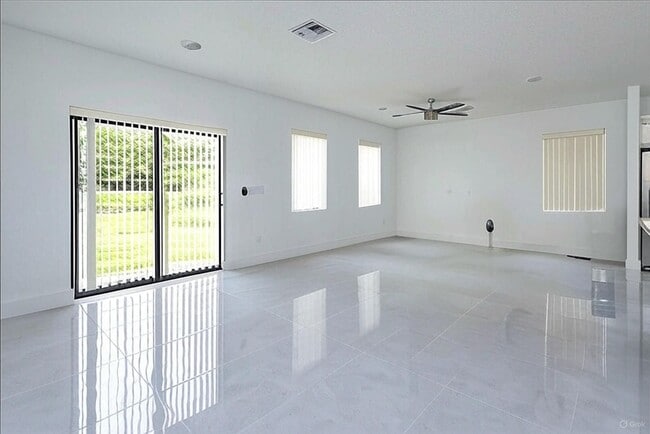 Foto del edificio - Brand New 4/2  Home In Mascotte FL