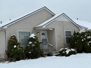 Building Photo - 28913 Annapolis Ave