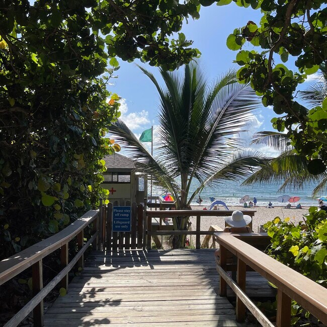 Foto del edificio - 306 E Ocean Ave