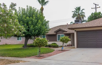 Building Photo - 3619 Modesto Dr