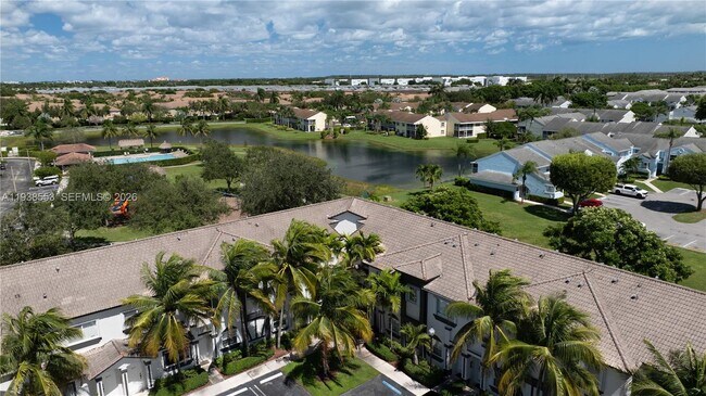 Building Photo - 2229 SE 25th Ave