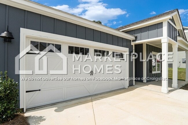 Building Photo - 2032 Gadwall Dr