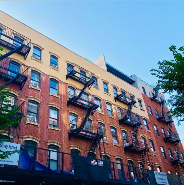 Building Photo - 161 Attorney St