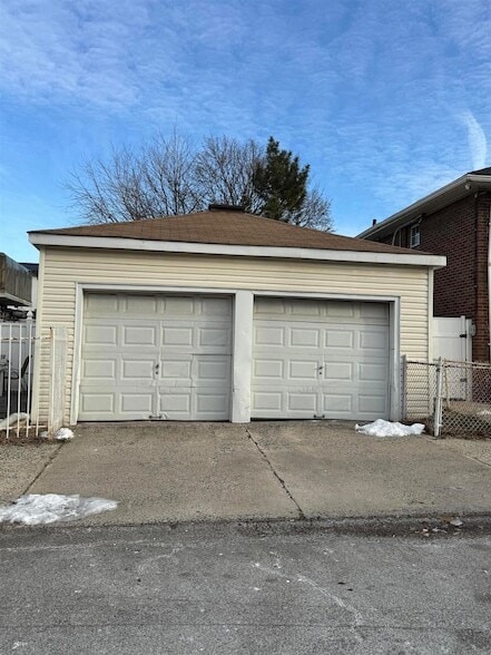 Photo - 4400 Liberty Ave House