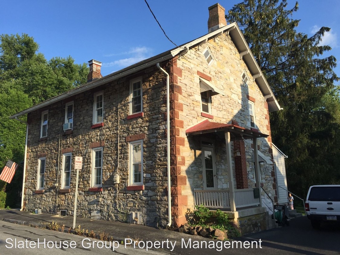 Primary Photo - 339 Boyd St