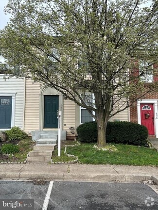 Building Photo - 6324 Towncrest Ct