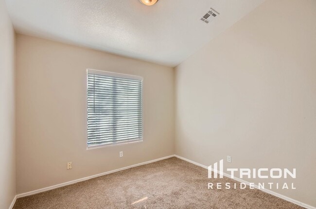 Building Photo - 14514 S Amado Blvd