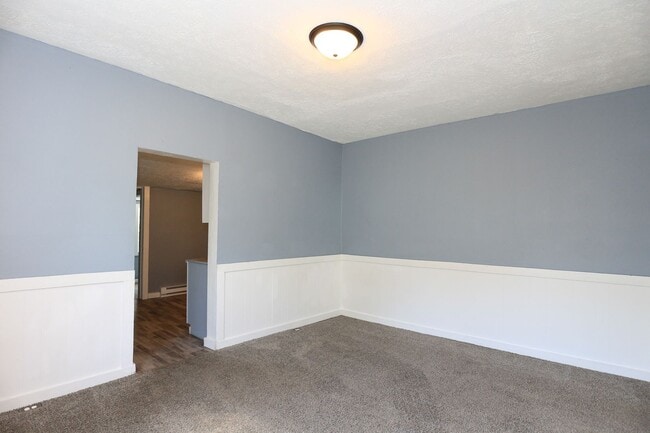 Building Photo - 023