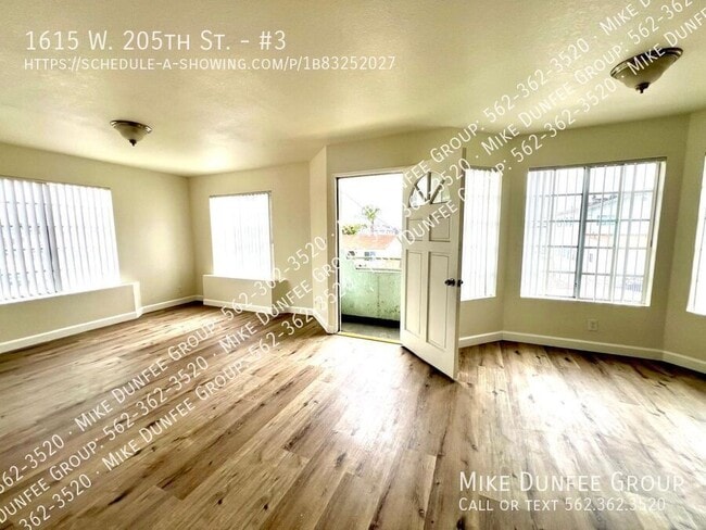 Building Photo - 1615 W 205th St