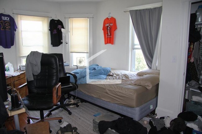 548 Washington St - 4