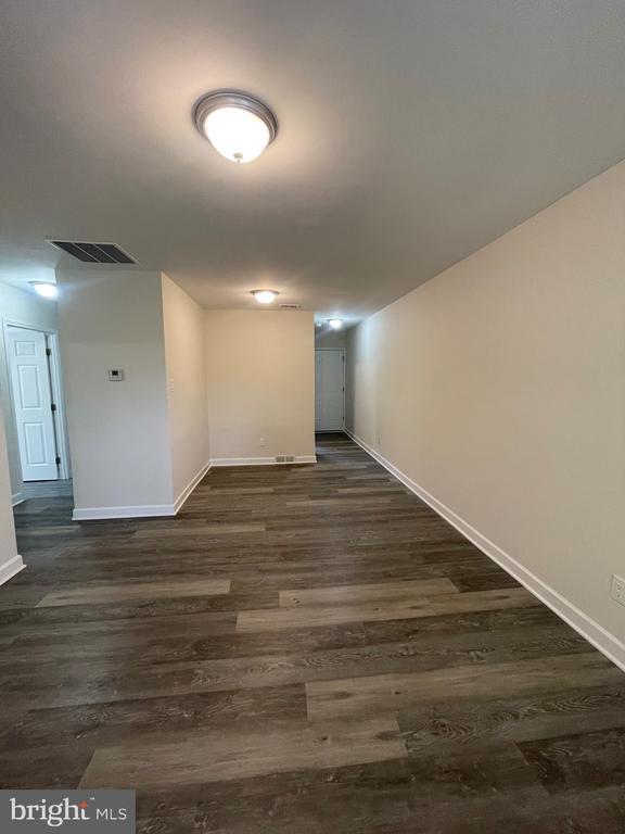 Building Photo - 7702 Normandy Rd