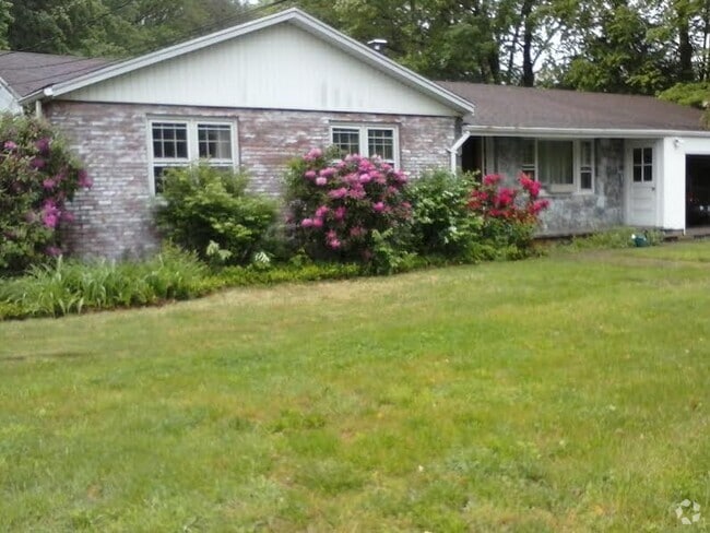 Building Photo - 79 Owens Ln