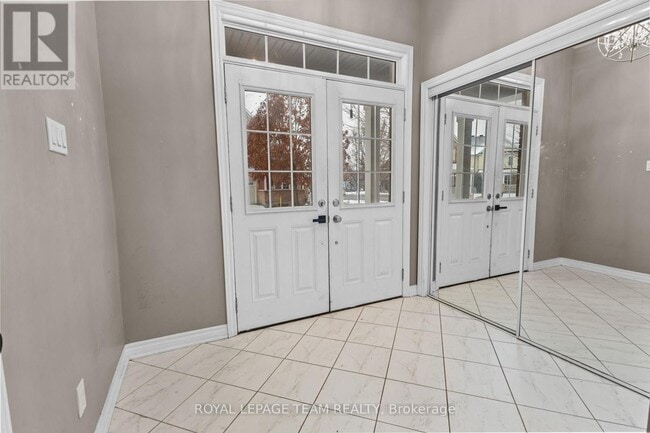 Building Photo - 103 Coriolis Ct