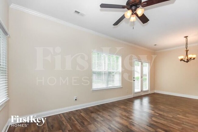 Building Photo - 10955 Shelly Renee Dr