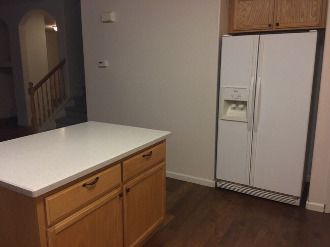 Building Photo - 2295 Bellagio Ct