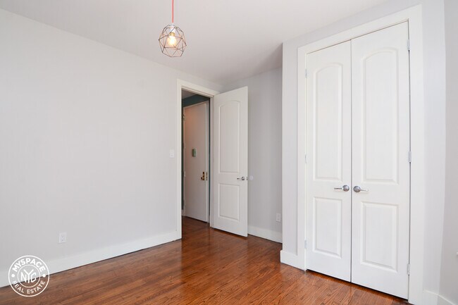 Building Photo - 1305 Herkimer St