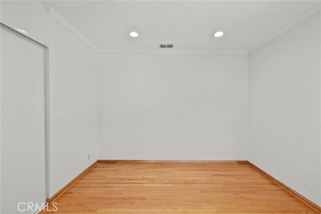 Foto del edificio - 7815 Allott Ave