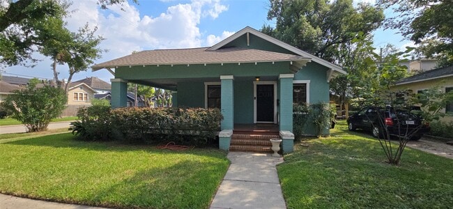 Building Photo - 700 Ridge St