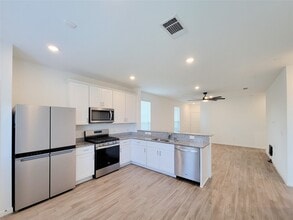 Building Photo - 17986 Plow Beam Dr