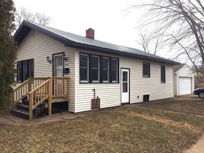 Building Photo - 1707 Emery St