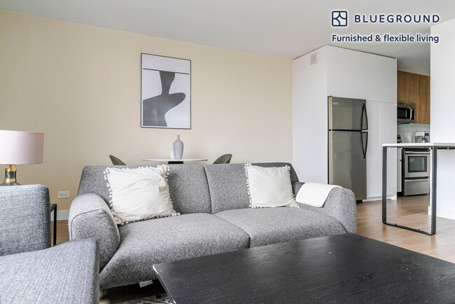 Foto del edificio - 2625 N Clark St