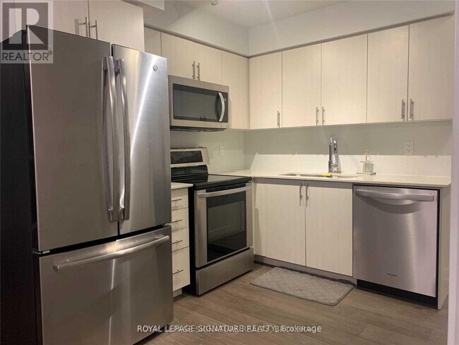 Photo du bâtiment - 8 Trent Ave