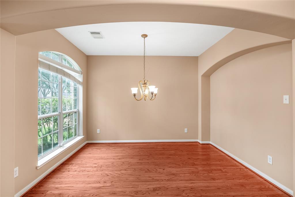 Foto principal - 10926 Tattershall Ln