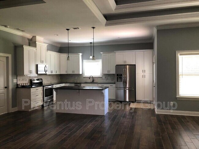 Foto del edificio - 9169 Timber Ln