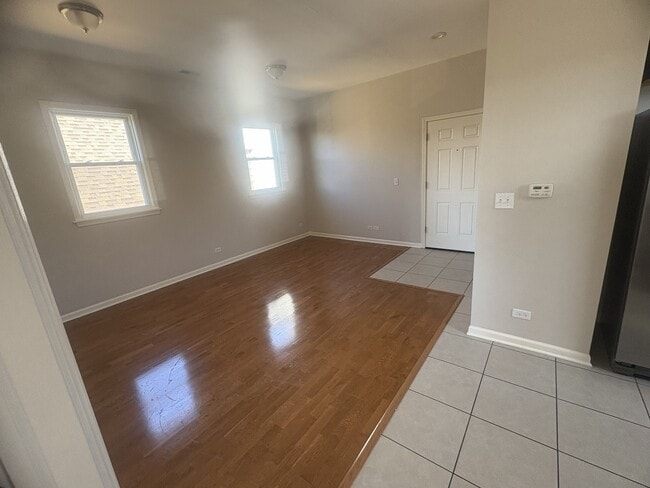 Building Photo - 2733 N Marmora Ave