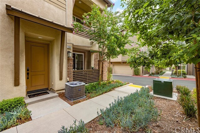 Building Photo - 7380 Luminaire Pl