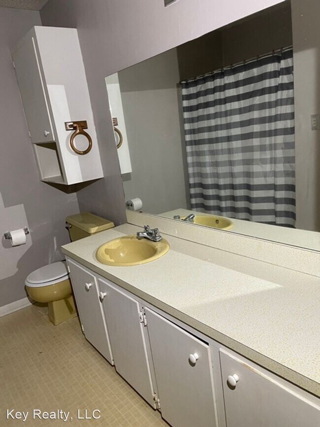 2 br, 1 bath House 5821G Wanda Trails House Rental in Ball, LA