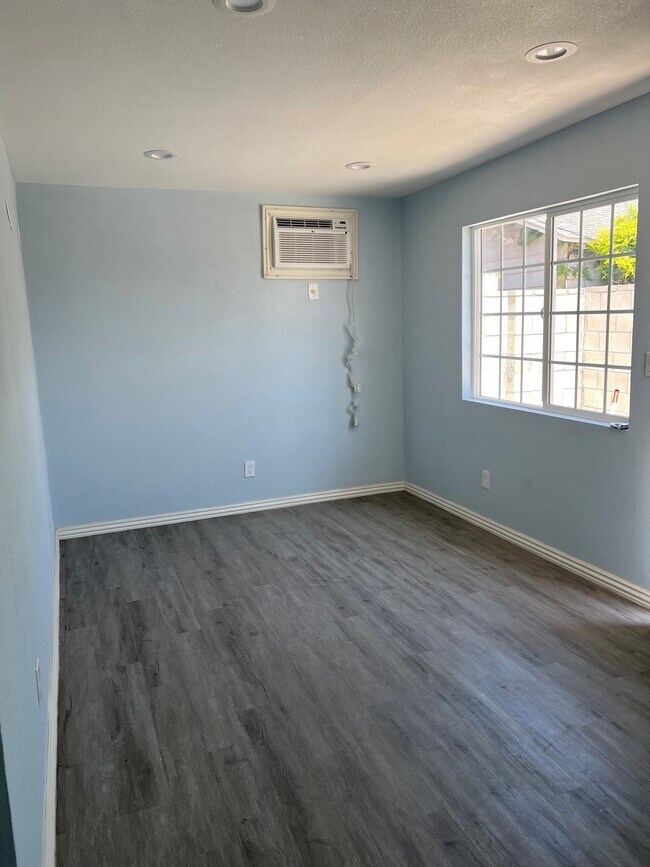 65006504 Templeton St, Huntington Park, CA 90255 House Rental in