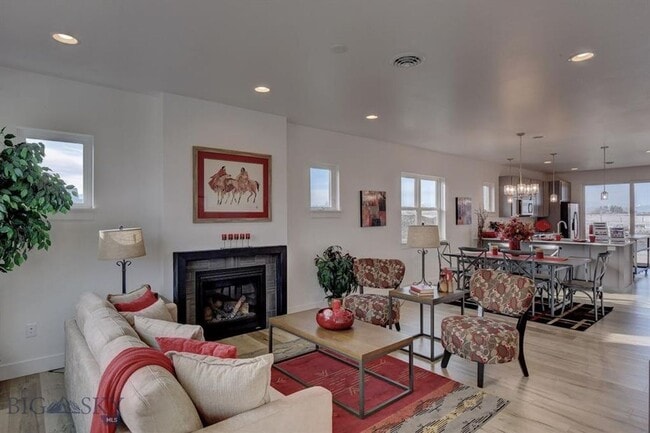 Foto del edificio - Gorgeous Single Family Home for Rent in No...