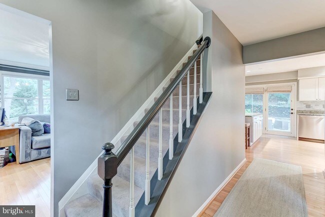 Building Photo - 8107 Bellona Ave